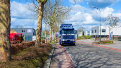 20260329-Tom-Holding-00364